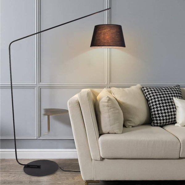 GRANV | Lampadaire au design élégant et fonctionnel