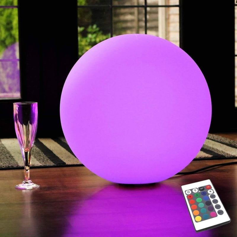 BOULE | Lampe de chevet lumineuse et solaire pour des nuits magiques