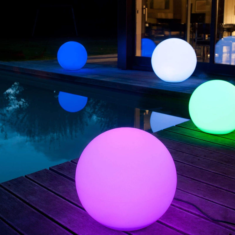 BOULE | Lampe de chevet lumineuse et solaire pour des nuits magiques