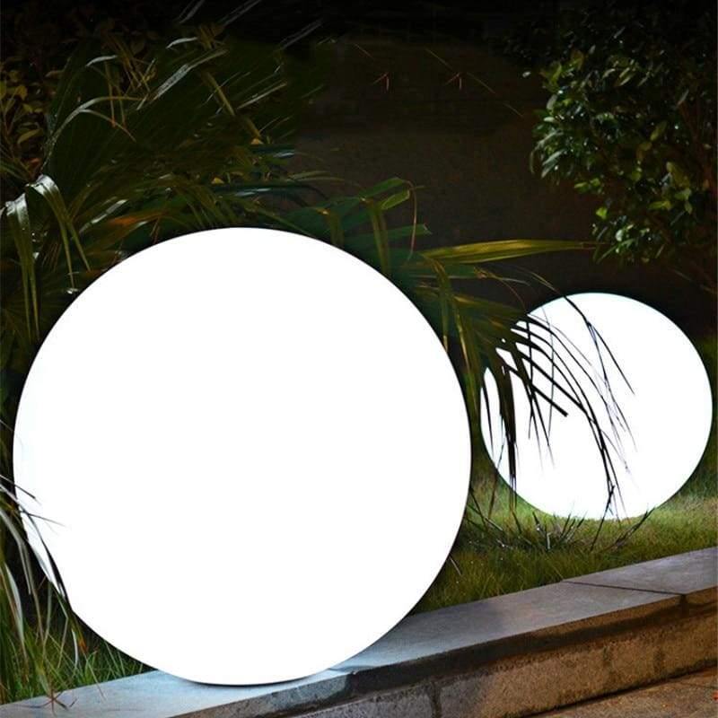 BOULE | Lampe de chevet lumineuse et solaire pour des nuits magiques