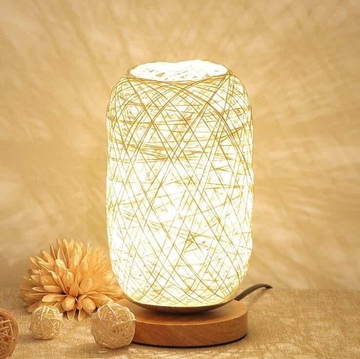 ROTIN | Lampe de chevet en rotin naturel au design chaleureux et apaisant